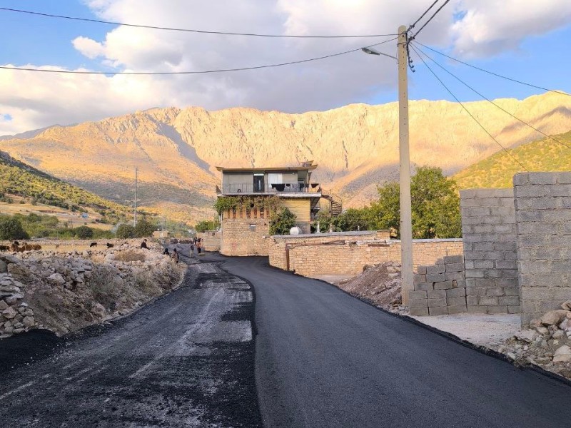 بهسازی ۱۵ هزار مترمربع از معابر خاکی شاهو