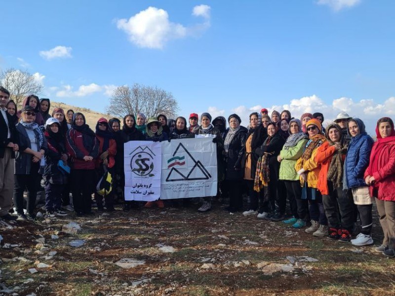 کوهپیمایی در مسیر تپه کوله پاوه