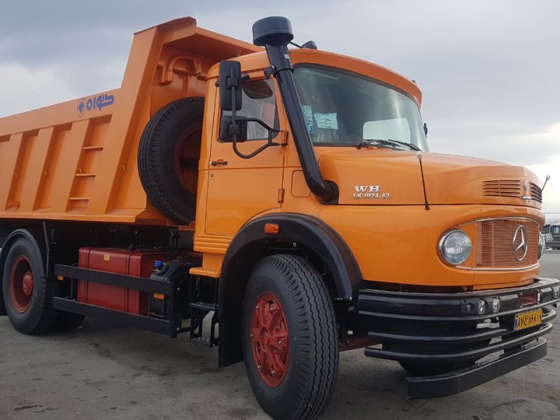 یکدستگاه کامیون کمپرسی بنز تک با مساعدت دو میلیارد تومانی خریداری شد