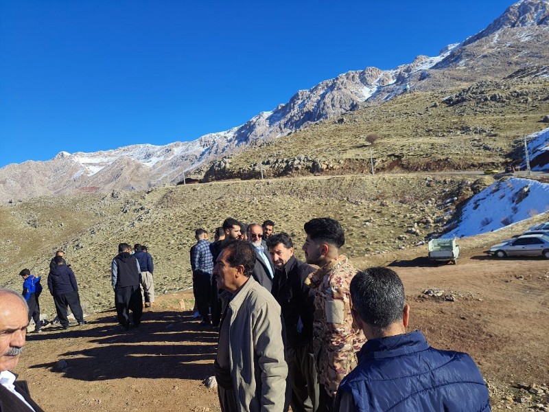 تجمع اهالی مردم شمشیر در اعتراض به تخریب طبیعت و کوهستان شاهو/درخواست از مسئولان برای پیگیری موضوع