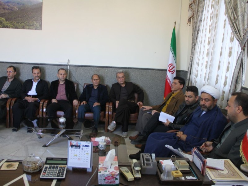 برگزاری نشست بصیرتی وسیاسی به مناسبت ایام الله دهه فجر در دانشگاه پیام نور پاوه