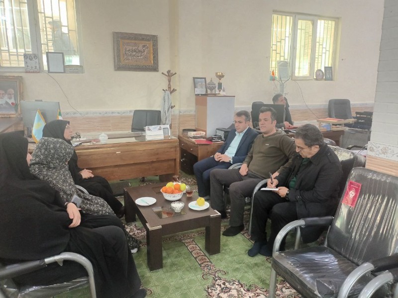 دیدارهایی از جنس رافت و حمایت/ملاقات با زندانیان پاوه توسط دادستان