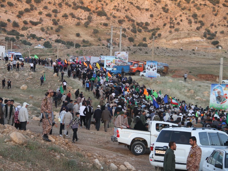 اعزام 300 زائر راهیان نور شهرستان پاوه به ارتفاعات بازی دراز