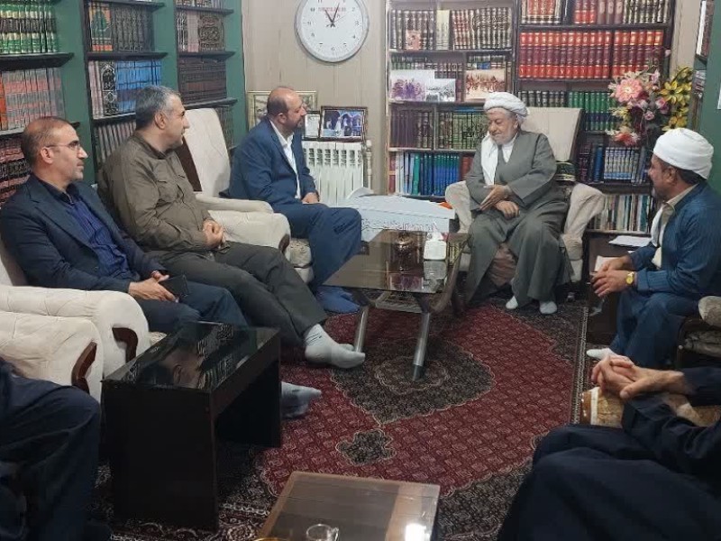 دیدار مدیر کل زندانهای استان با امام جمعه پاوه