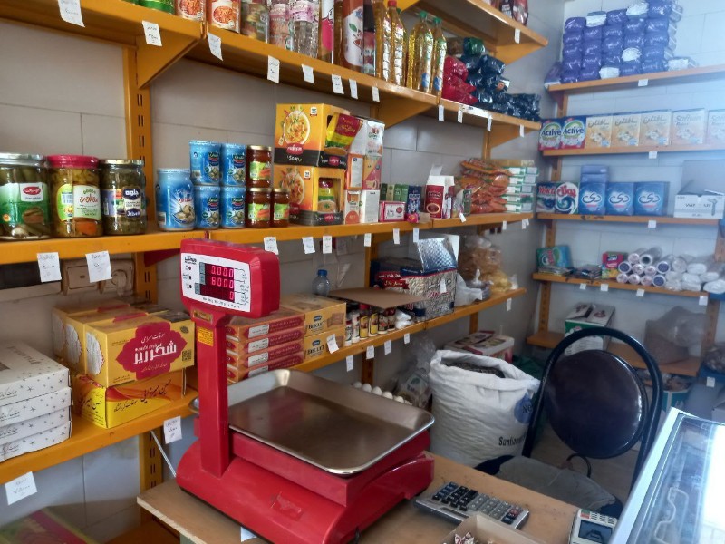 تشکیل 2فقره پرونده تخلف عرضه خارج از شبکه وعدم ارائه فاکتور خرید در پاوه