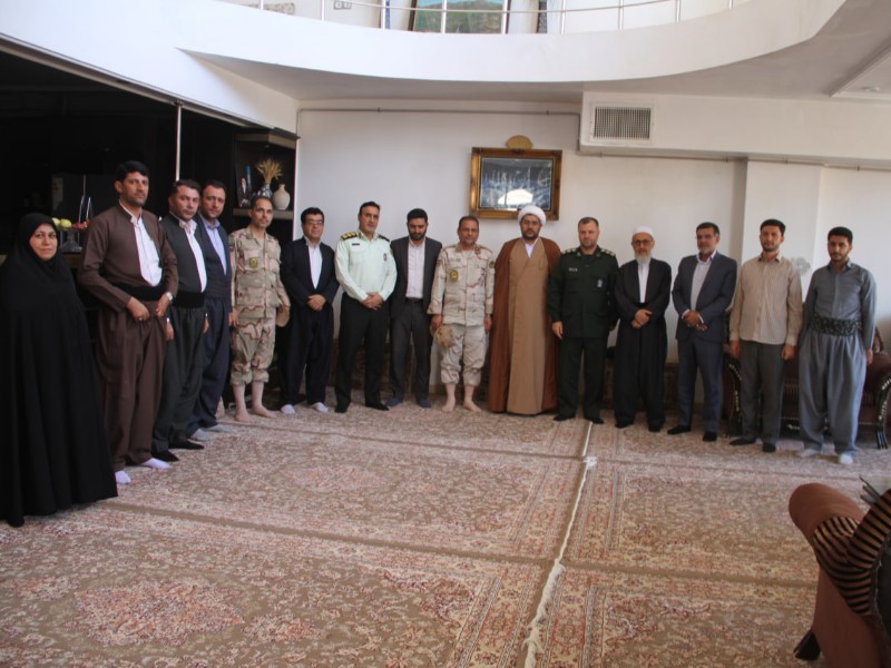 ایثارگران ما غیرت، مردانگی و رشادت را به معنی کلمه عینیت بخشیدند