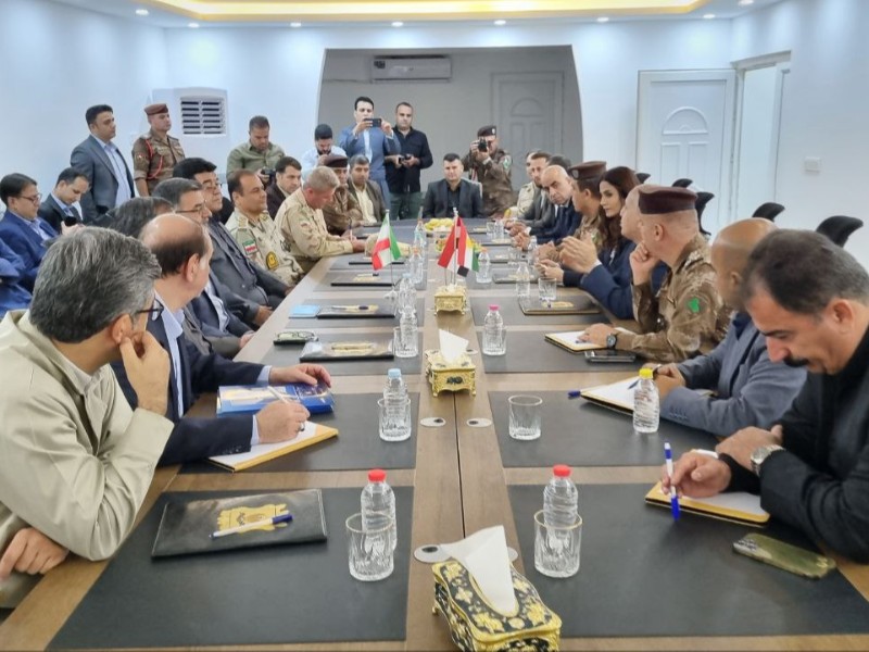 سفر فرماندار پاوه و هیات همراه به اقلیم کردستان عراق