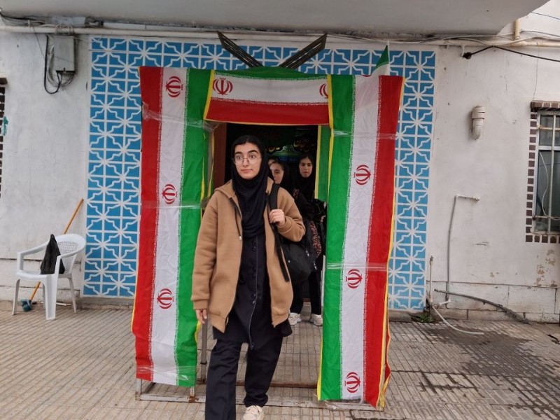 اعزام 260 نفر از دانش آموزان پاوه به مناطق عملیاتی غرب استان اعزام 260 نفر از دانش آموزان پاوه به مناطق عملیاتی غرب استان