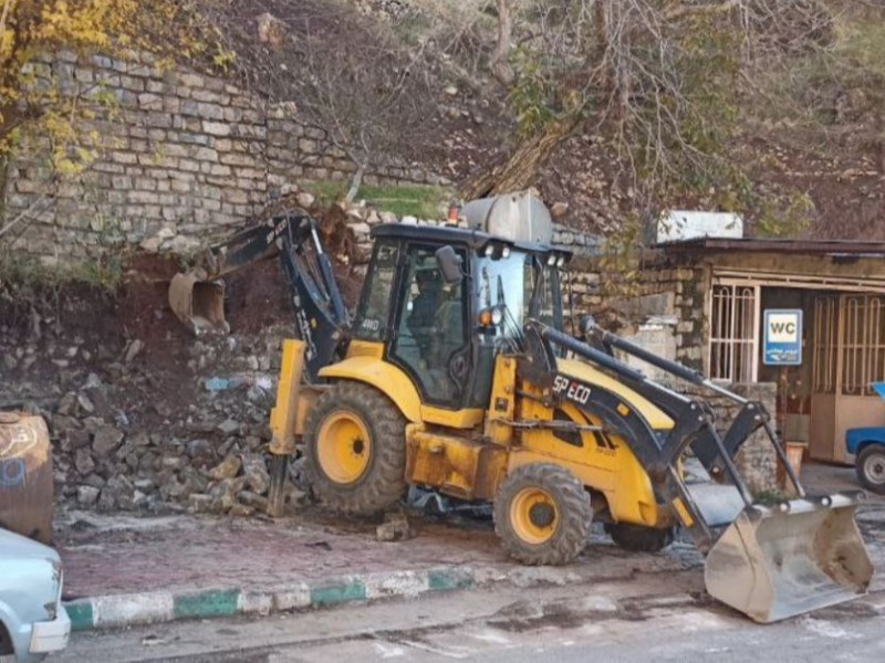 آغاز احداث نمازخانه جنب پارک سروزن شهر نوسود