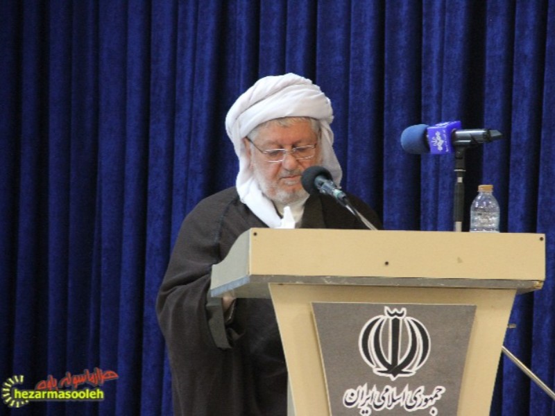 ماموستا قادری: شعرای کرد و فارس در بیداری مردم جامعۀ خود نقش اساسی داشته‌اند