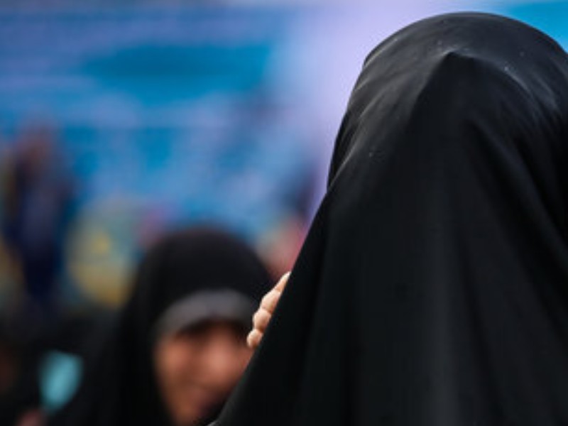 حجاب تدبیر اسلام برای امکان حضور فعال و آزادانه زن در جامعه حجاب تدبیر اسلام برای امکان حضور فعال و آزادانه زن در جامعه