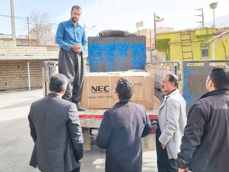 چندگانه‌سوز شدن نانوایی‌های پاوه؛ تأمین نان در هر شرایطی تضمین شد