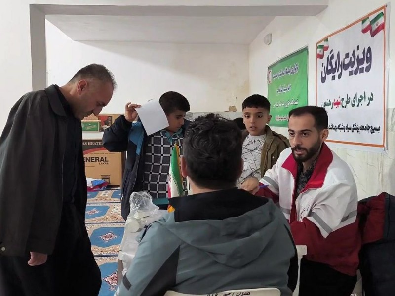 سلامت در مسیر محرومیت‌زدایی؛ کاروان سلامت در خدمت مناطق کم‌برخوردار