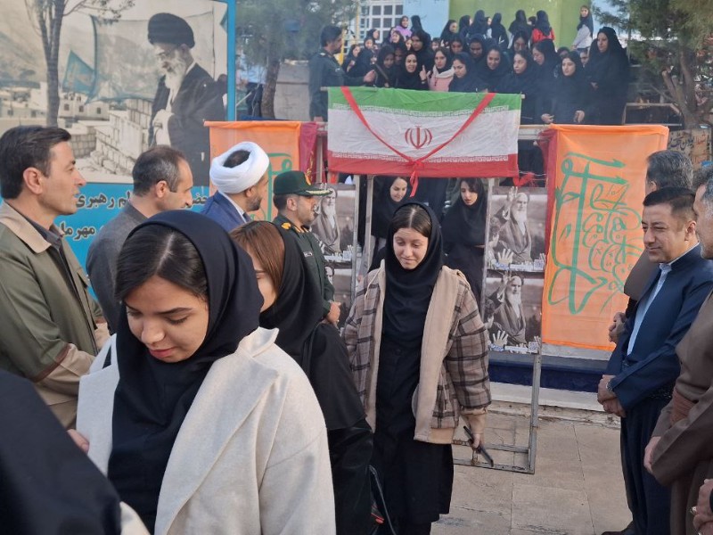 اعزام ۲۵۰ دانش‌آموز پاوه به اردوی راهیان نور غرب کشور