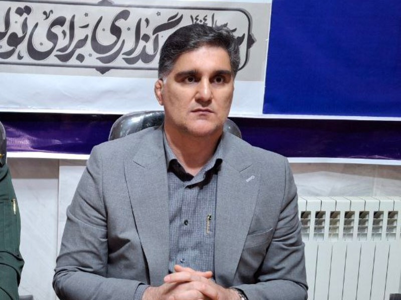 پشتوانه بسیجی ، کشور را در سخت‌ترین شرایط حفظ کرد