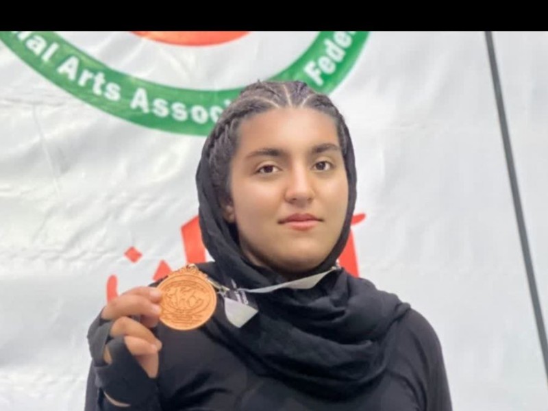 پیروزی درخشان سرکار خانم شیما محمد کریمی در مسابقات کشوری کینگبوکسینگ پیروزی درخشان سرکار خانم شیما محمد کریمی در مسابقات کشوری کینگبوکسینگ