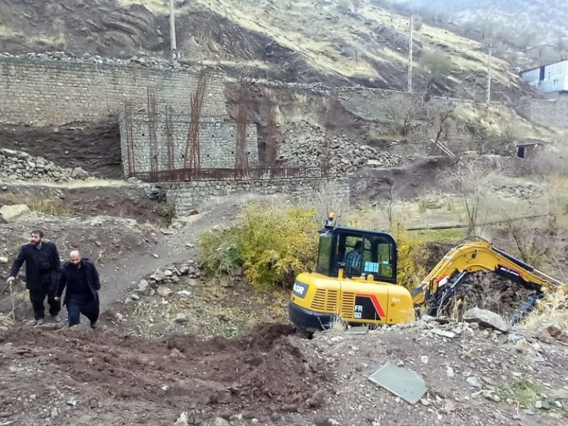 بازدید شورا و شهردار نودشه از سطح شهر به منظور بررسی وضعیت دفع روان آبهای شهری بازدید شورا و شهردار نودشه از سطح شهر به منظور بررسی وضعیت دفع روان آبهای شهری