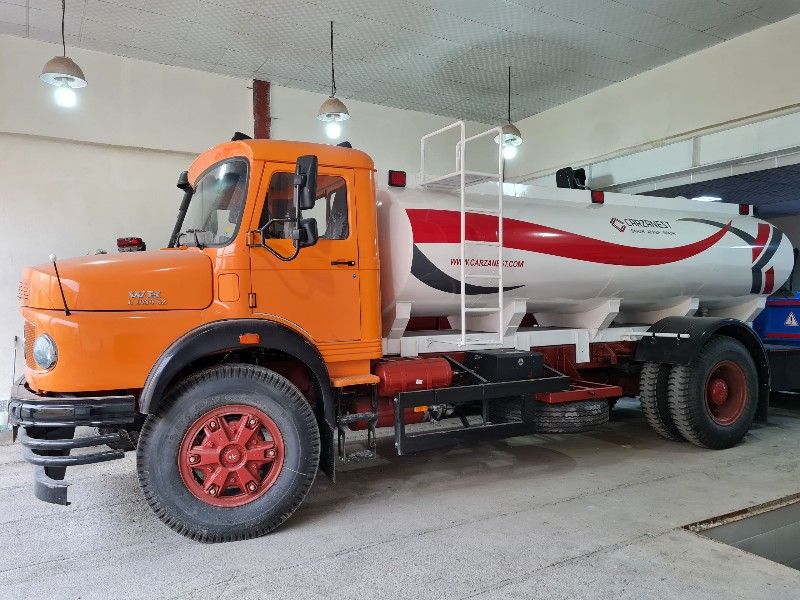 تداوم تجهیز و نوسازی ناوگان موتوری شهرداری بانهوره با اضافه شدن کامیون تانکردار تداوم تجهیز و نوسازی ناوگان موتوری شهرداری بانهوره با اضافه شدن کامیون تانکردار