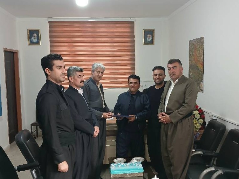 تقدیر بخشدار باینگان از دهیار سریاس به‌دلیل کسب عنوان «فراگیر برتر»