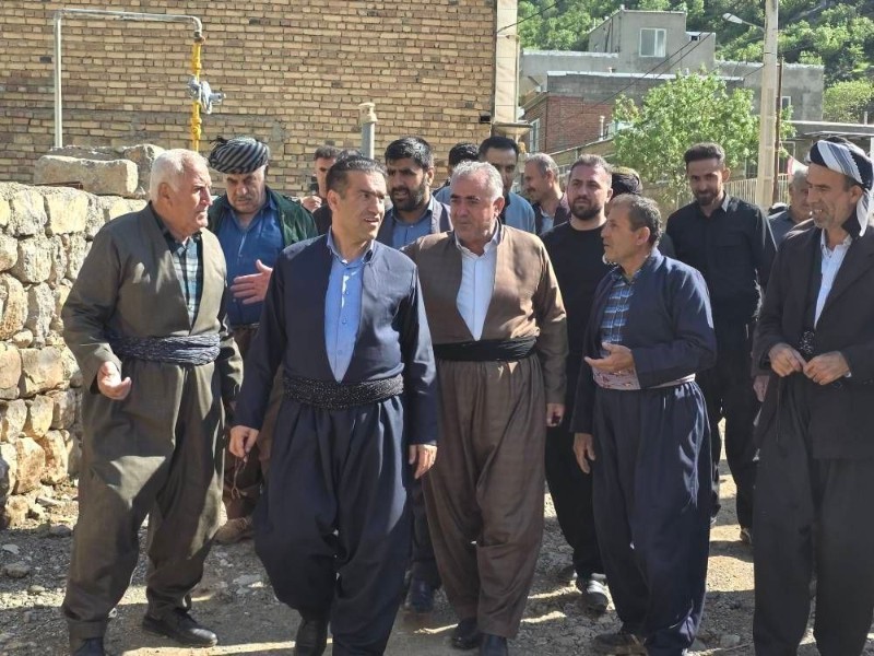 تأکید بر اجرای طرح‌های عمرانی و پیگیری مطالبات اهالی