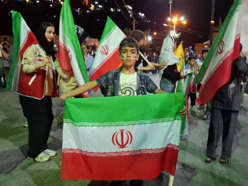 پاوه ای ها در صدمین شب متوالی سنگر را خالی نکردند