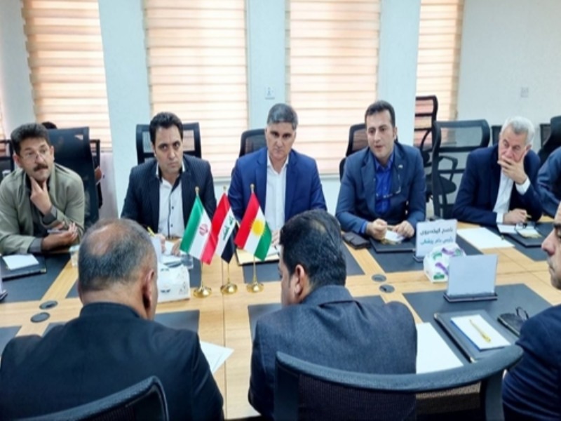 تأکید دامپزشکی پاوه بر همکاری با حلبچه برای مقابله با قاچاق دام و کنترل بیماریهای مشترک تأکید دامپزشکی پاوه بر همکاری با حلبچه برای مقابله با قاچاق دام و کنترل بیماریهای مشترک